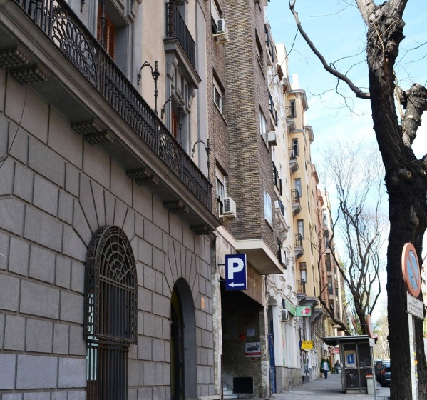 Apartamentos Argüelles — отзывы гостей и цены