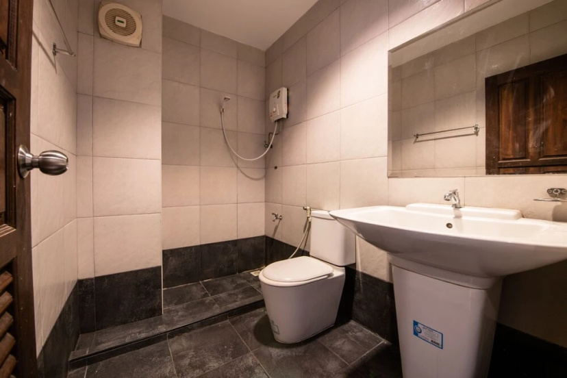 Jan's Guest House by OYO Rooms — комфортный отель в Паттайе