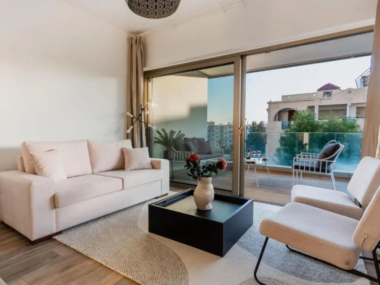 Цены на Sanders Crystal 2 Limassol в Лимассол