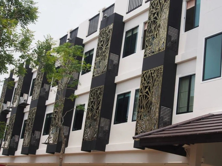 The Little Nest Phuket — отель с удобным расположением в Пхукете