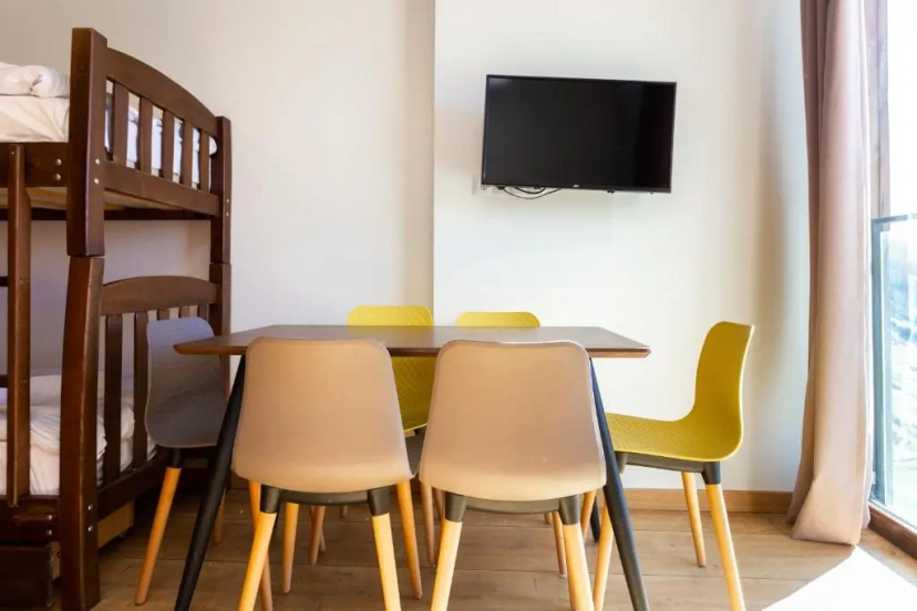 Cozy Studio Apartment For 4 in New Gudauri — отель с удобным расположением в Гудаури