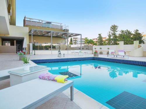 Marathon Sea View apartment 407 — забронировать отель в Лимассол