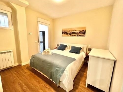 Apartment Moncloa — отель с удобствами в Мадриде