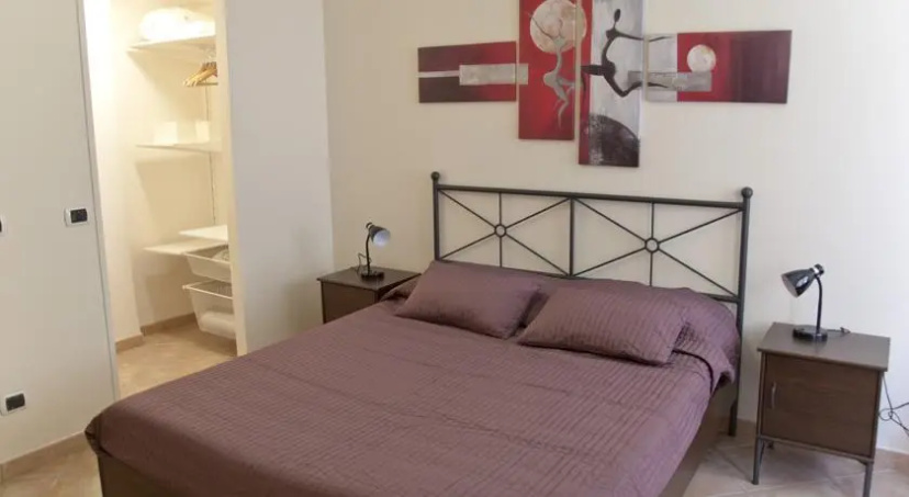 Casa Vacanza Donzella — отель с удобным расположением в Риме