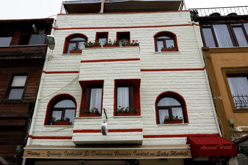 Ararat Hotel — отель с удобным расположением в Стамбуле