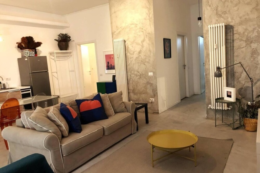 Inviting 2-bed Apartment in Milano — комфортный отель в Милане