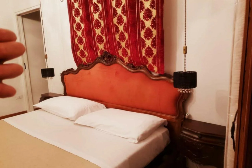 Casa Di Adel — забронировать отель в Венеции