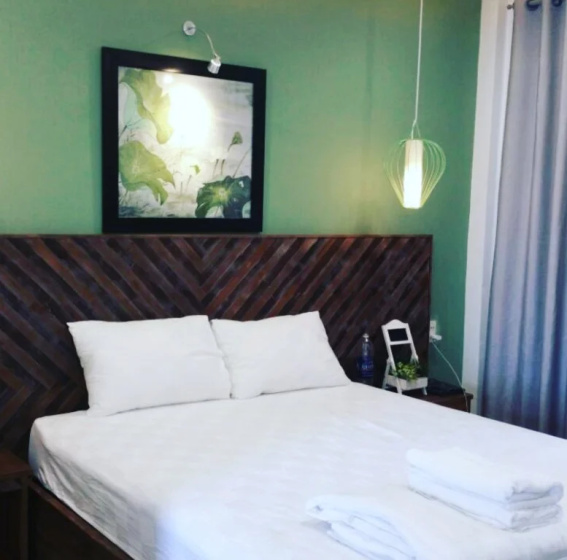 Edenroc An Bang Seaside Villa — забронировать отель в Дананге