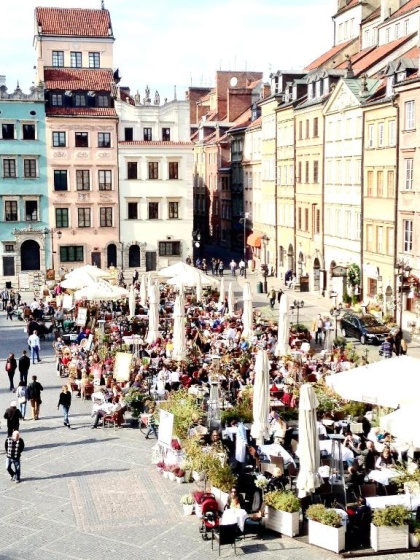 Luxury Suites & Apartments MONDRIAN Old Town — отель с удобным расположением в Варшаве