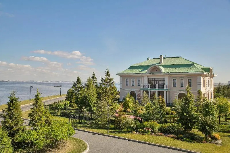 Цены на Consular Vip Villa в Санкт-Петербурге
