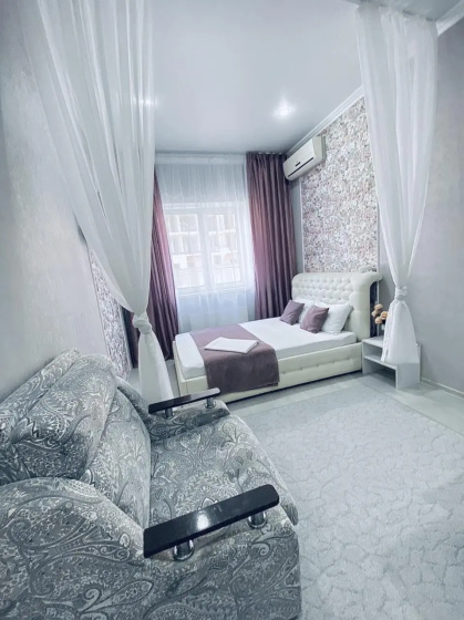 Kalina Studio (Kalina Studio) na ulice Rabinovaa 2B korpus 2 — отель с удобствами в Горячий Ключ