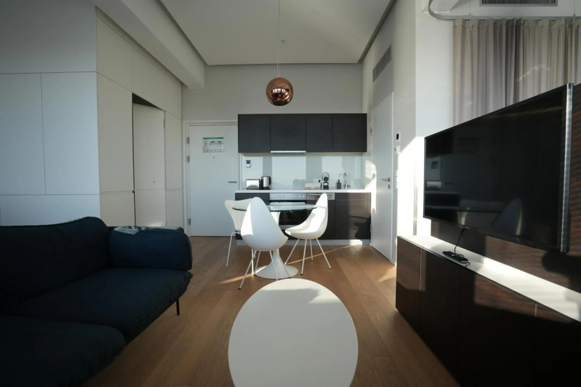 Цены на Exclusive 1-bedroom apartment в вене
