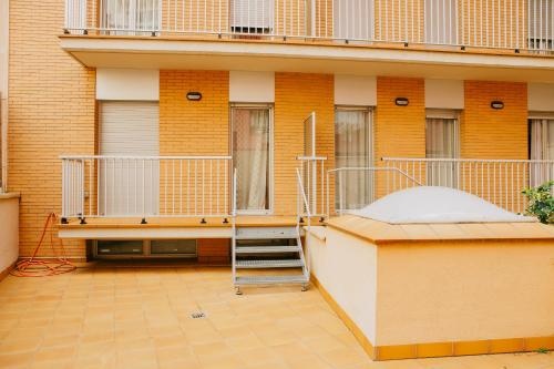 Цены на Apartamentos Navas в Барселоне