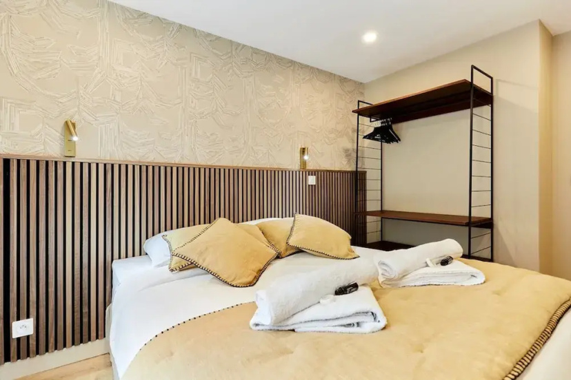 Superb Apartment Center of Paris — отель в Париже, Франция