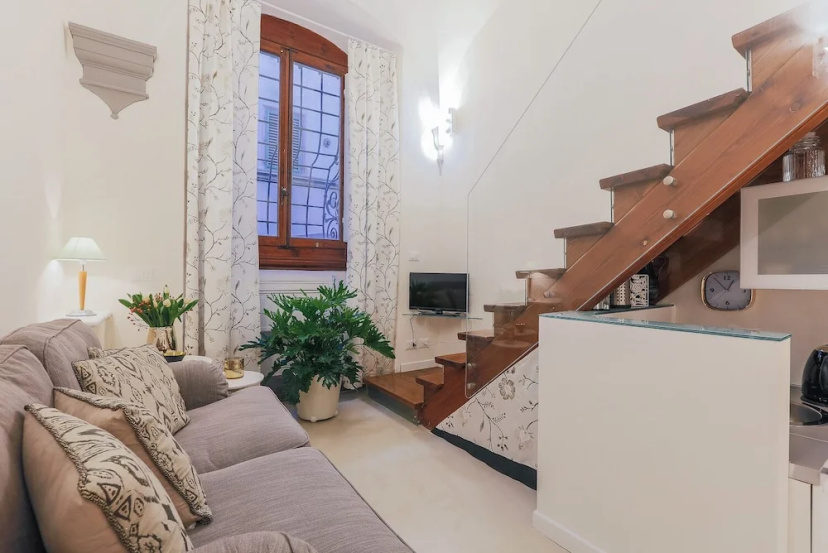 Duomo Romantic Nest — комфортный отель в Флоренции