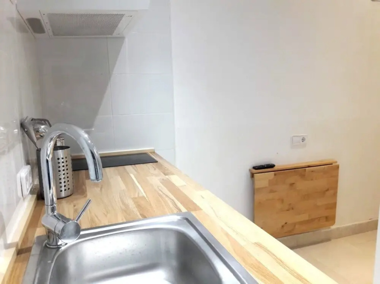 Central Apartament Studio 43 El Born — отель с удобствами в Барселоне