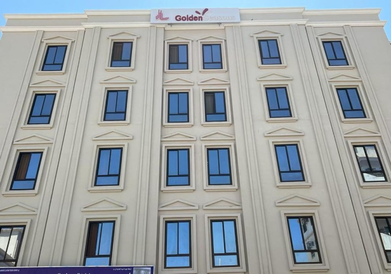 Golden Seasons Furnished Apartment 6 — отель с удобным расположением в Салала