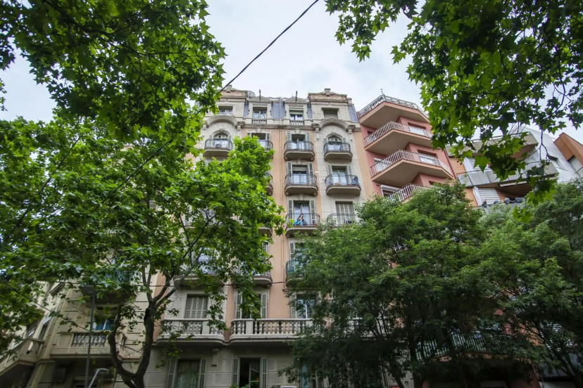 63MALL321 - Beautiful apartment near the Sagrada — отель в Барселоне, Испания