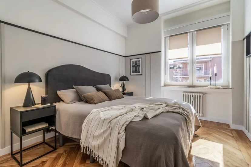 Цены на Cielo - 4 Bedrooms in Goya в Мадриде