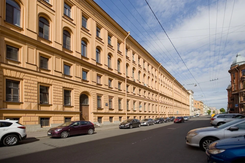 Апартаменты Emperoom возле Летнего сада — отель с удобствами в Санкт-Петербурге