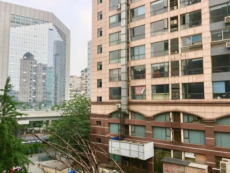 Chengdu Joy Family Apartment — отель с удобствами в Чэнду