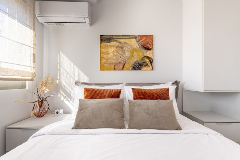 Phaedrus Living Luxury Penthouse Potamianou — отель с удобным расположением в Афины