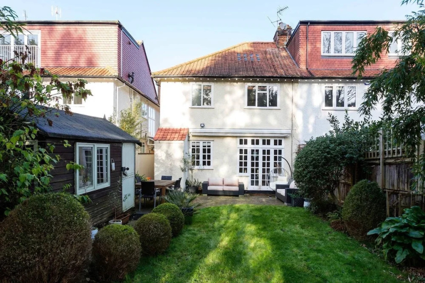 Richmond Road Retreat — комфортный отель в Лондоне