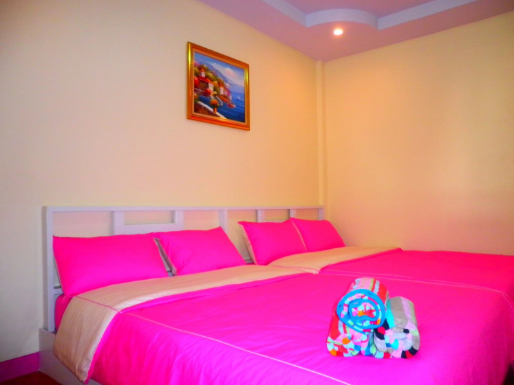 Baan Kan Eang Koh Lan — забронировать отель в Паттайе