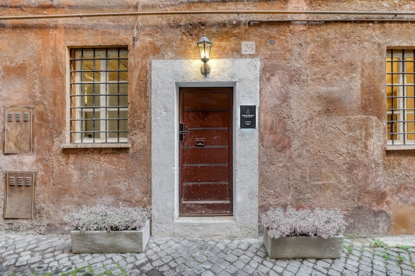 Domus Orbitelli — забронировать отель в Риме