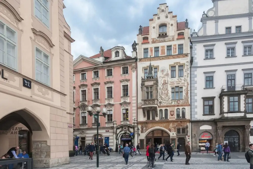 True Old Town Square Apartments — отель с удобствами в Праге