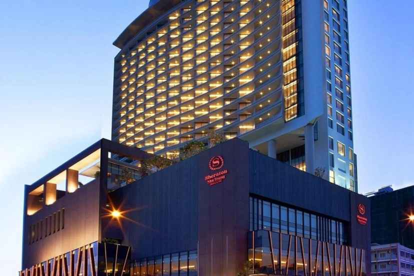 Sheraton Nha Trang Hotel & Spa — отель с удобствами в Нячанге