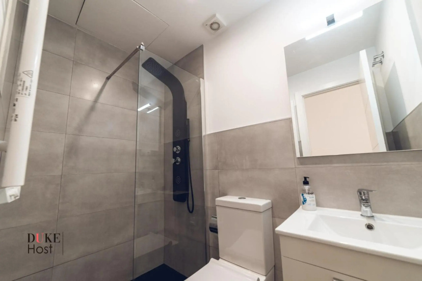 Santa Maria de la cabeza1 Apartments — забронировать отель в Мадриде