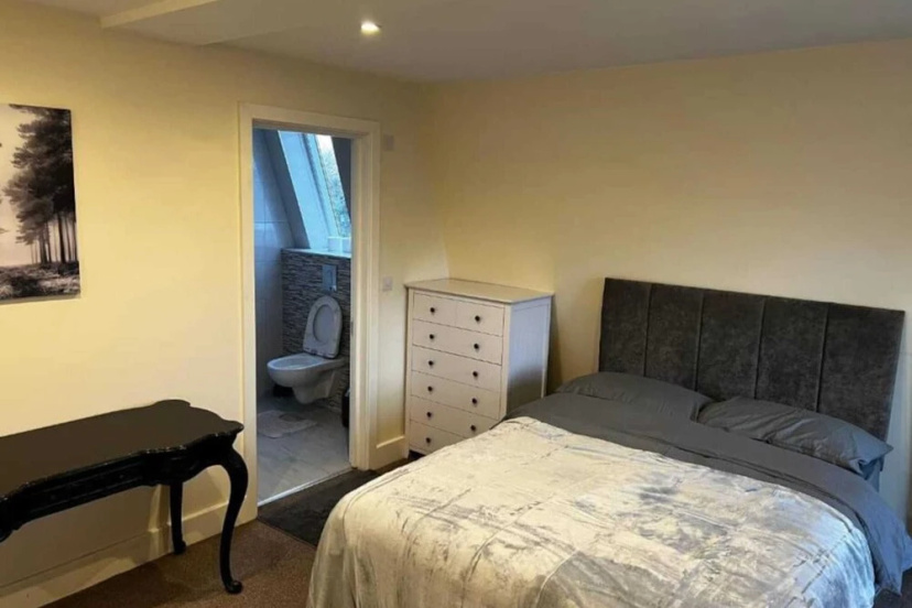 Cosy 3 Bedroom Apartment Next to the Emirates — отзывы гостей и цены