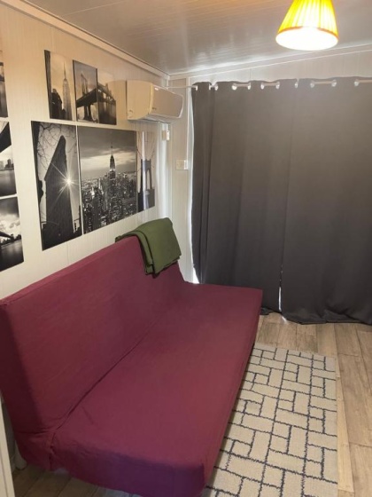 Cozy Studio In Town Center — отель с удобствами в Лимассол
