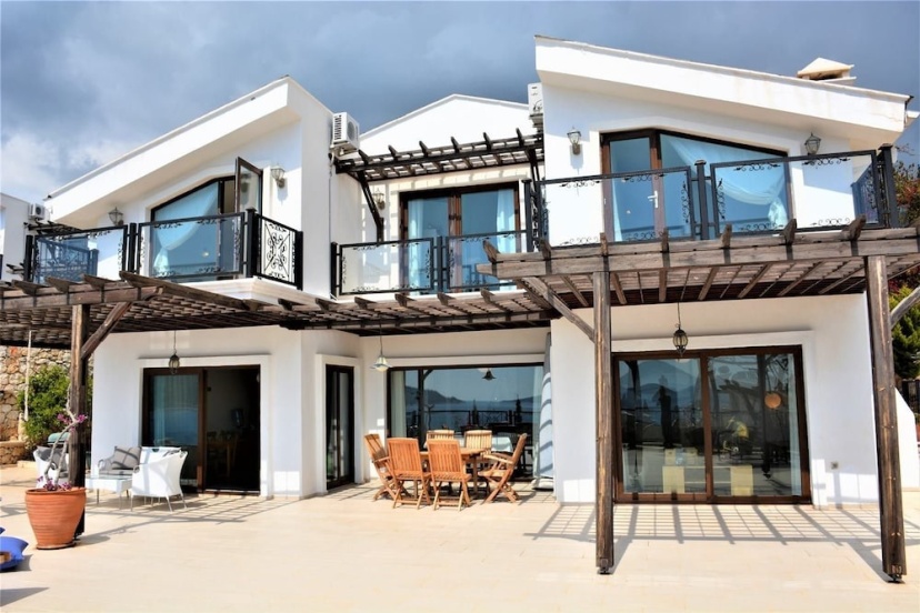 Villa Yellow — отель с удобным расположением в Калкан
