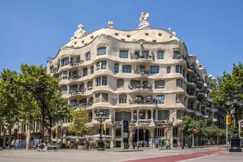 Habitat Apartments Tessa — комфортный отель в Барселоне