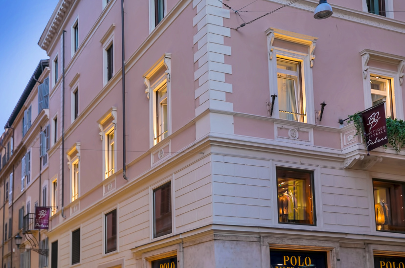 Boutique Centrale Palace Hotel 3 — отель в Риме, Италия