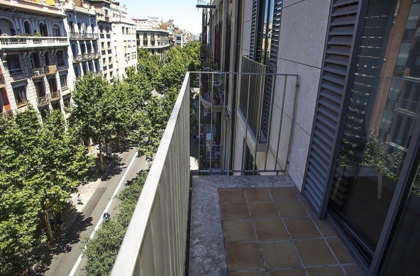 Còrcega Apartments — отель с удобным расположением в Барселоне