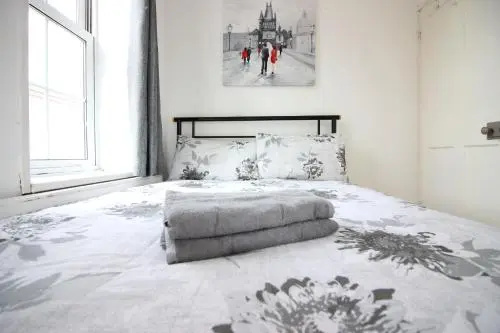 43Chicksand Guest Apartment — отель с удобствами в Лондоне