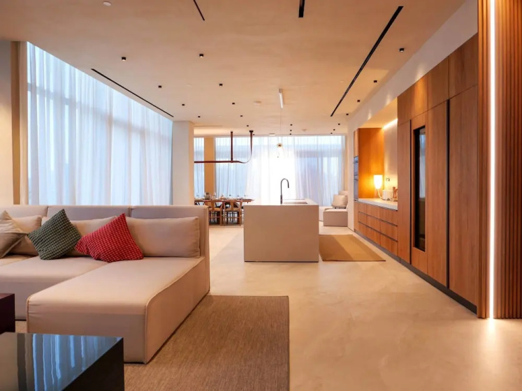 High End 4BR Penthouse With Private Pool and Skyline Views — отель с удобствами в Дубае