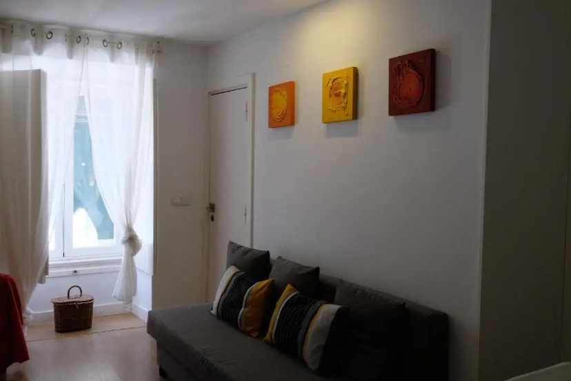 Nice Apartment Bairro Alto 3 — отель в Лиссабоне, Португалия