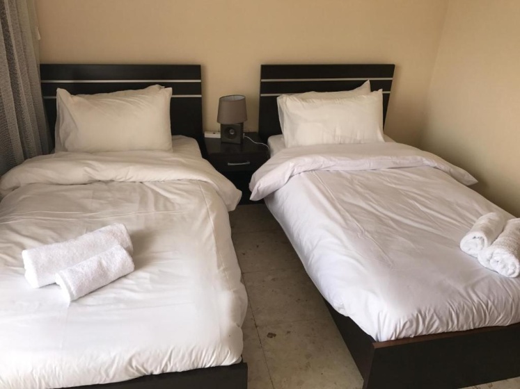 Alex Seaview Apartment 32 — забронировать отель в Ларнака