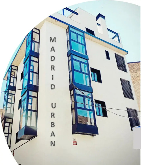 APARTAHOTEL MADRID URBAN SUITES - EDIFICIO EXCLUSIVO - 7 Apartments Boutique Full Equiped — отель с удобствами в Мадриде