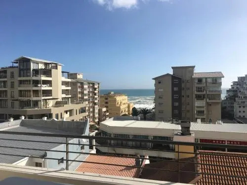 St Johns Plazza Apartment — комфортный отель в Кейптауне