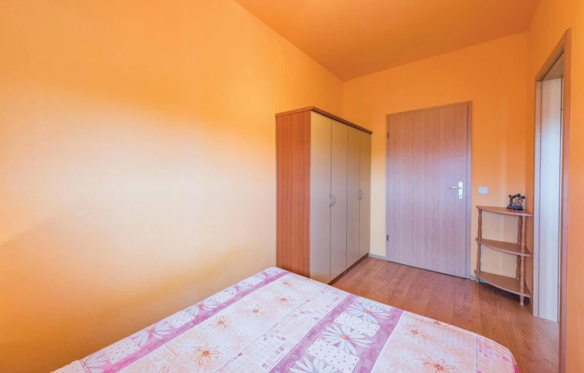 Stunning Home in Bonaci With Wifi and 3 Bedrooms - Hotel in Porec - Photo 1