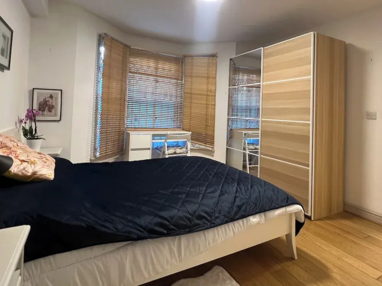 Charming 2bedroom flat in Shepherds Bush — комфортный отель в Лондоне