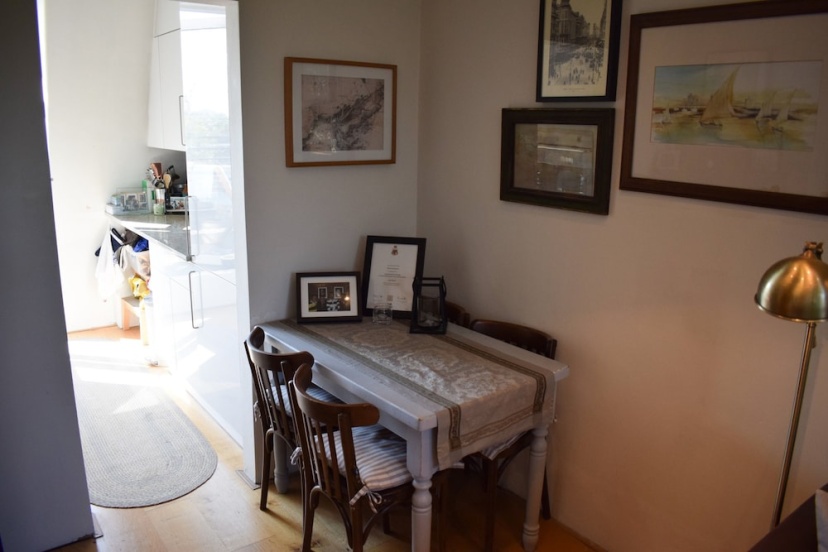 Riverside Apartment in Hammersmith — отель с удобствами в Лондоне