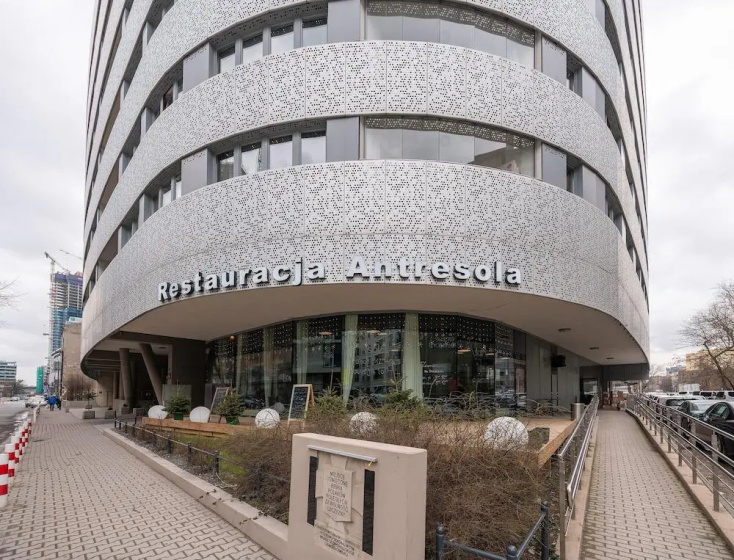 P&O Apartments Oxygen Wronia 6 — отель в Варшаве, Польша