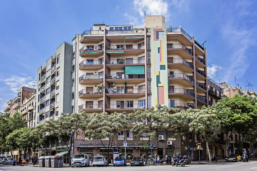 Sweet Inn Apartments Sagrada Familia — отель с удобным расположением в Барселоне