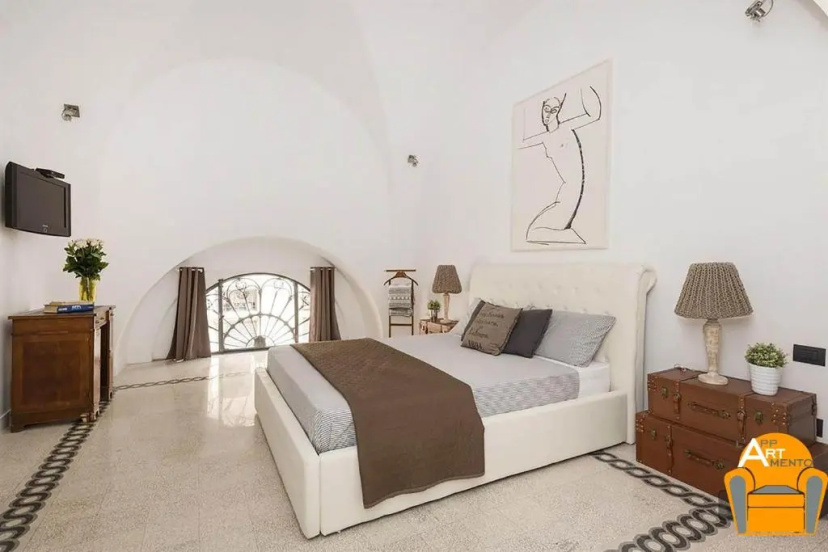 Luxury Spagna Apartments — забронировать отель в Риме